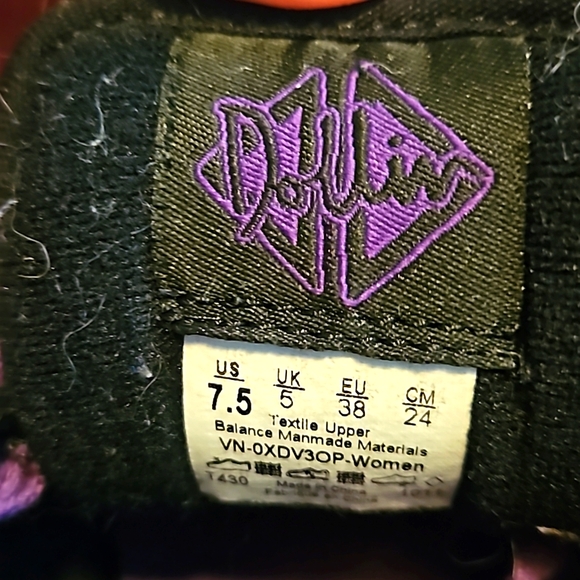 VANS  off the wall Dustin Dollin skater shoes size 7.5 - Picture 2 of 6